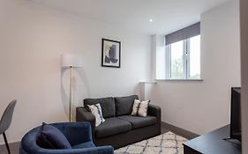 Amazing 1 Bedroom Apartment Leeds